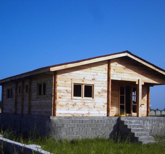 خانه چوبی چمخاله